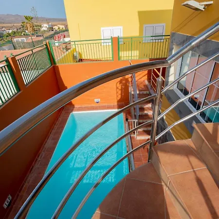 Pino Apartment, Montana La Data Apartamento San Bartolomé